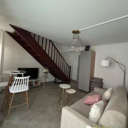 Duplex Lägenhet Saint Pierre Exteriör bild
