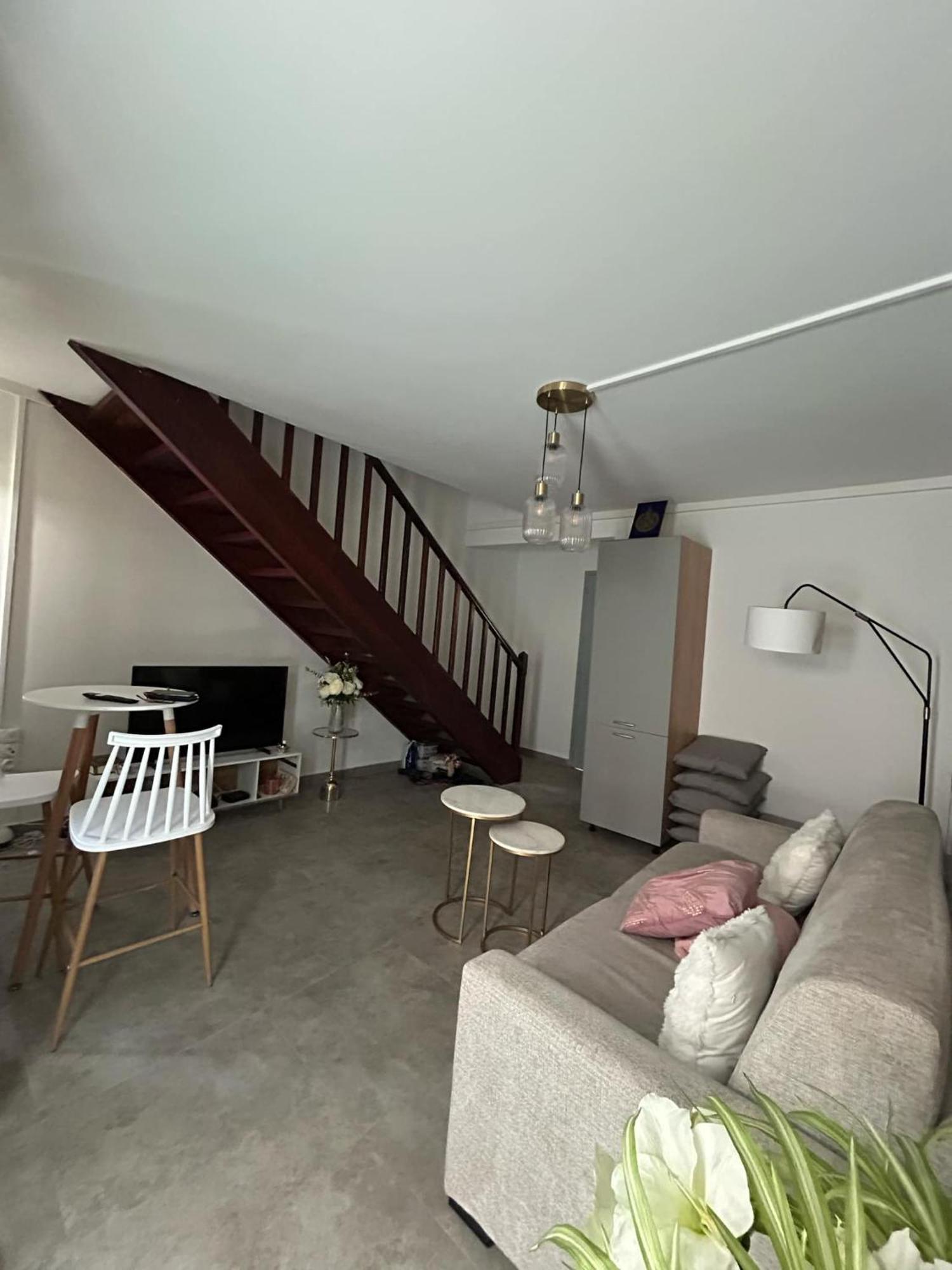 Duplex Lägenhet Saint Pierre Exteriör bild